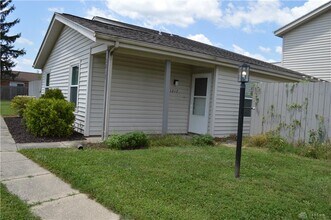 Building Photo - 1217 Robbins Run Ct