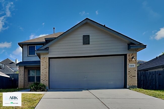 Building Photo - 11106 N Lake Mist Ln
