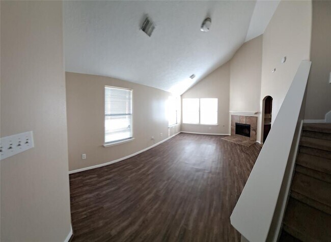 Building Photo - 2610 Muscory Dr