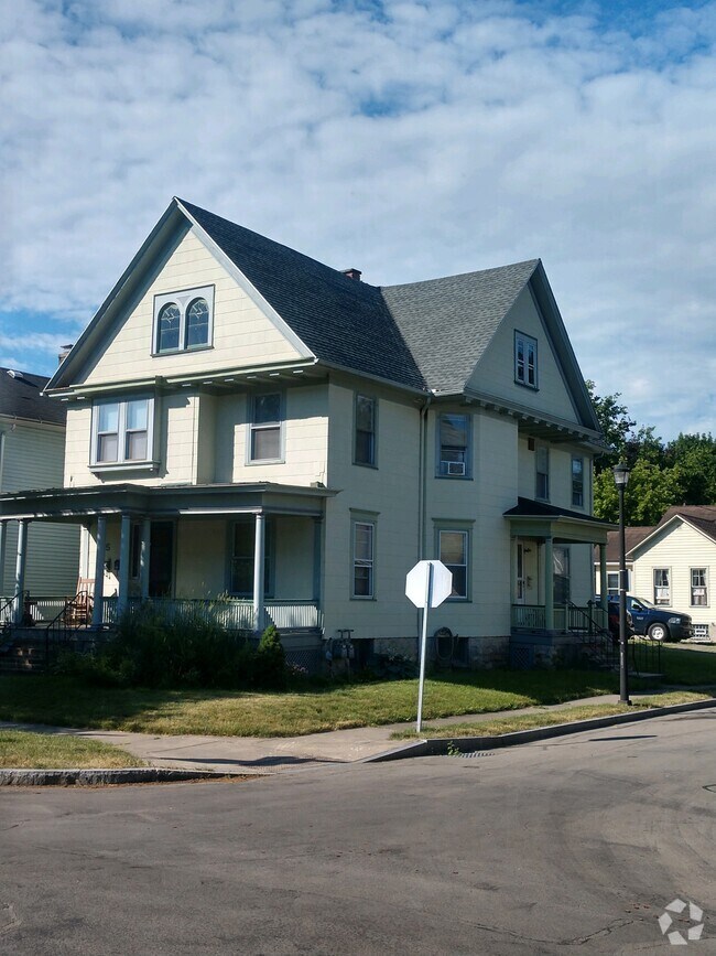 Condos for Rent in Rochester NY 76 Rentals