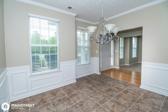 Building Photo - 19 Jerome Rd, Fairburn, GA 30213