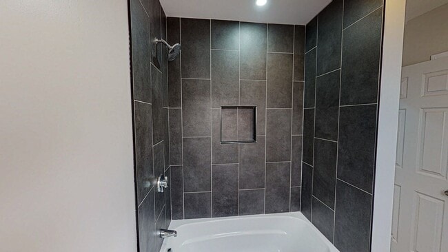 Building Photo - 109 Deering Rd