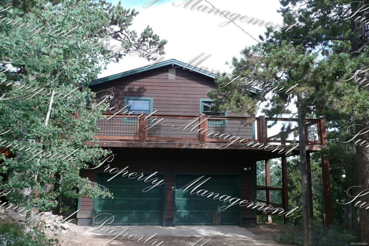 Primary Photo - Mountain Cabin with Amazing Views!