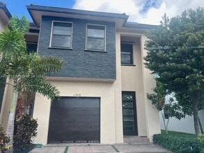 Building Photo - 15818 NW 91st Ave