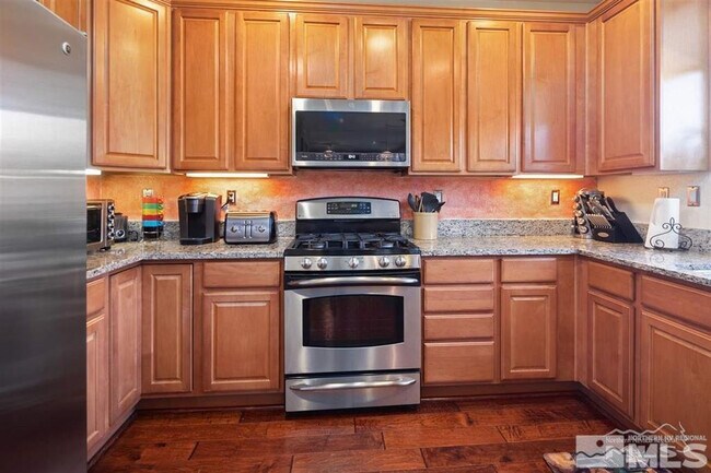 Foto del edificio - 2497 Westfall Rd