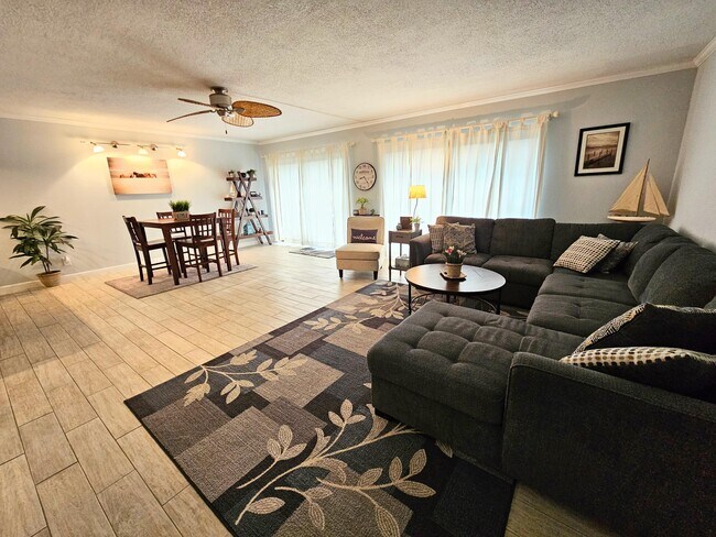 Foto del edificio - 1700 S Atlantic Ave