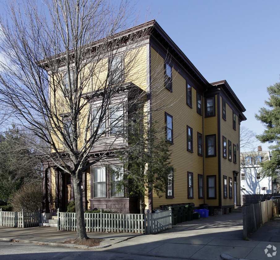 Building Photo - 21-23 Chapin Ave