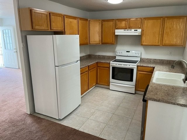 Building Photo - Coming Soon...San Diego 3 bed /2 bath Home w Garage, Enclosed Patios, Fireplace + Laundry Hookups