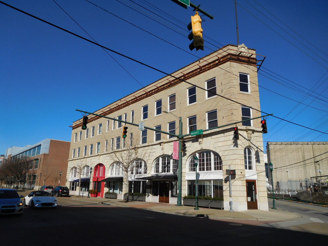 Primary Photo - 1280 Market St