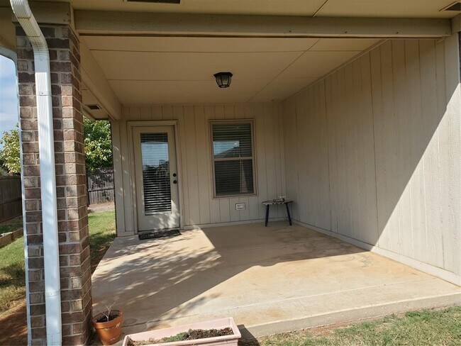 Foto del edificio - 2652 NW 183rd St