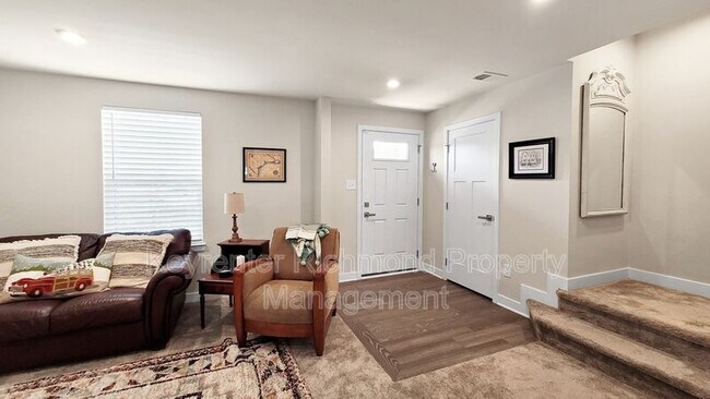 Foto del edificio - 2108 Semmes Ave