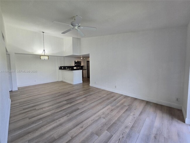 Building Photo - 10781 Cleary Blvd