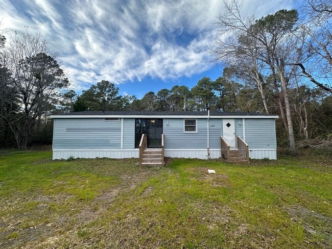 Building Photo - 114 Deer Rd