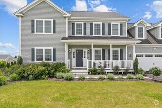 Building Photo - 142 Ferreira Ave
