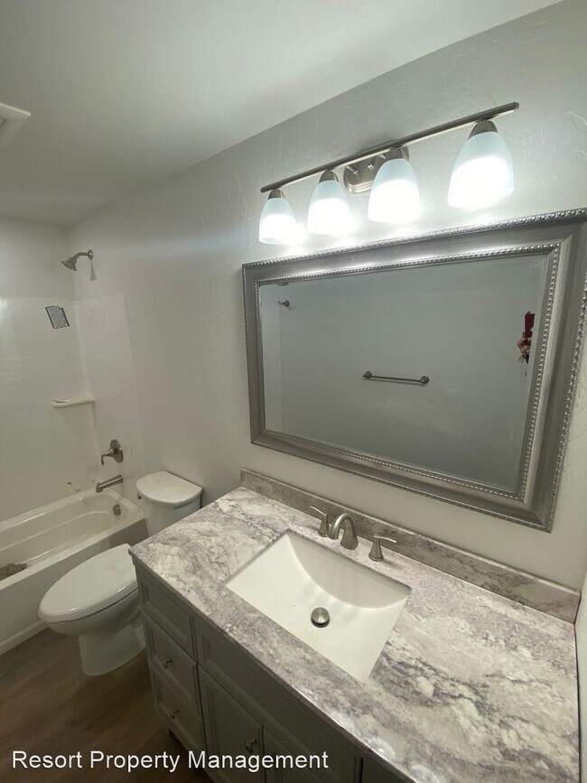 Foto del edificio - 4 br, 2 bath House - 3409 N Belmont Rd