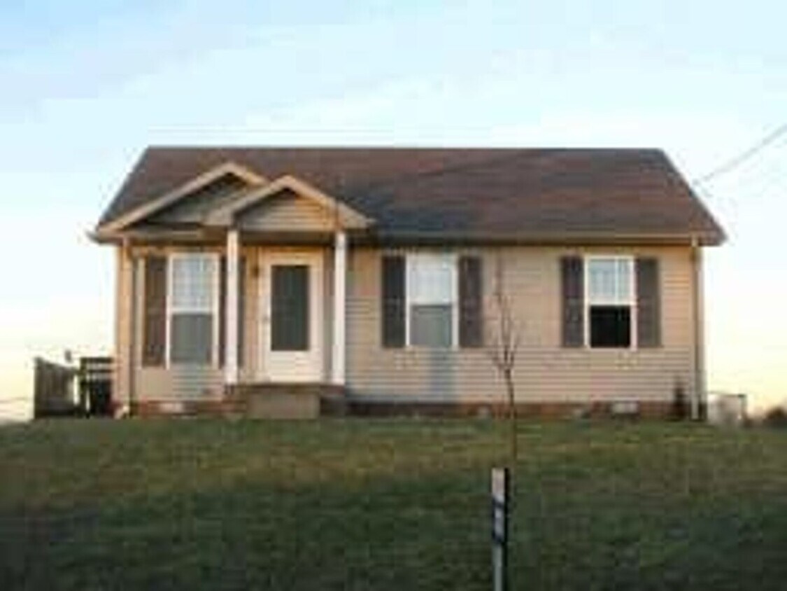 Primary Photo - 313 Cranklen Cir