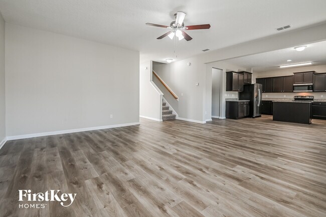 Building Photo - 10381 Addison Lakes Dr