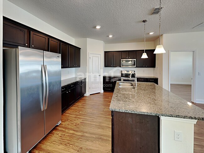 Building Photo - 4708 Megan Hammock Way