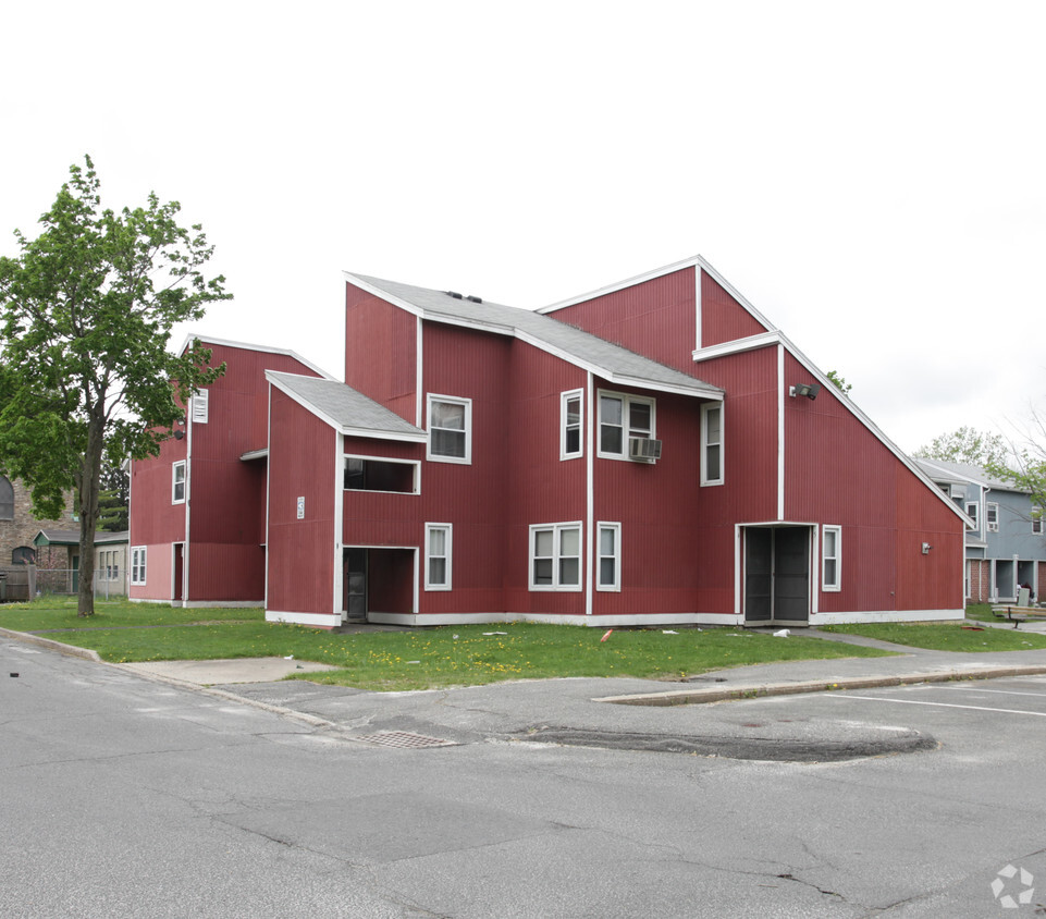 Building Photo - Dower Square