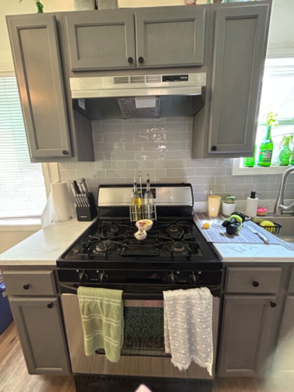 Foto del edificio - 817 Oak Lawn Ave