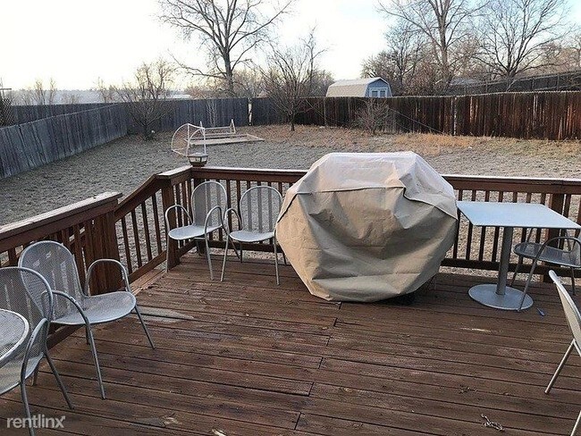 Foto del edificio - 4 br, 3 bath House - 6239 Newton Court