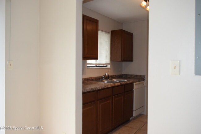 Foto del edificio - 3512 Tree Ridge Ln NE