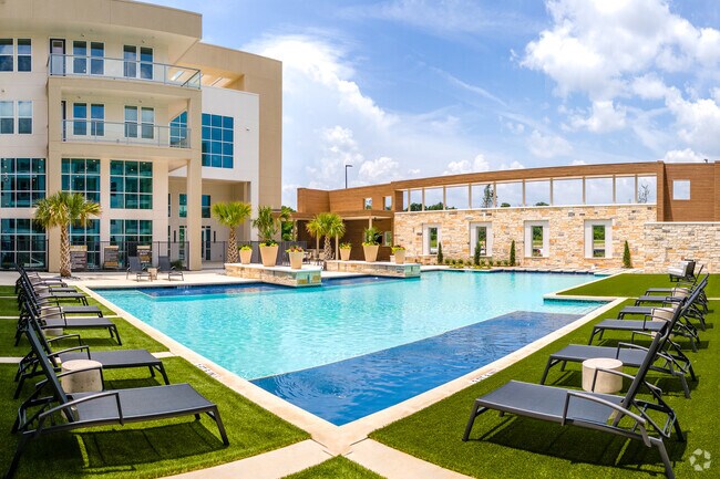 Latitude Plano Apartment Homesnull