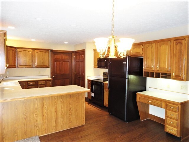 Foto del edificio - 1121 New Harmony Dr