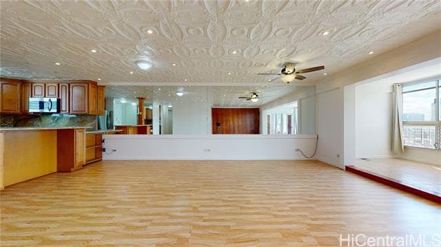 Building Photo - 1717 Ala Wai Blvd