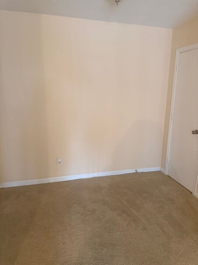 Foto del edificio - 5627 Hornaday Rd