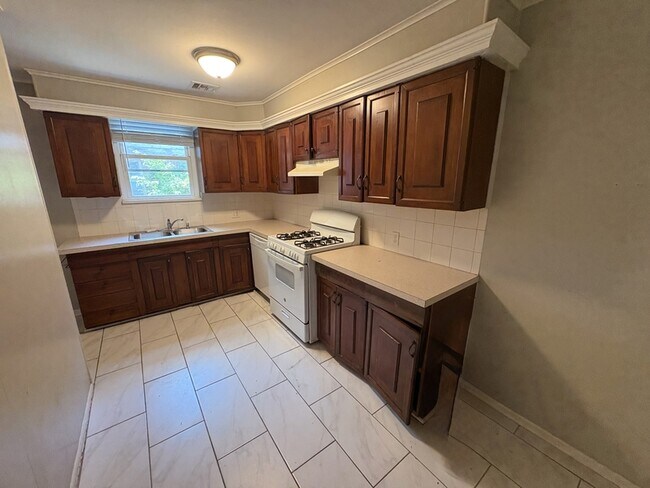 Foto del edificio - 3318 E Jasper St