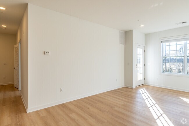 2 habitaciones, 2 baños + estudio - 1140 pies cuadrados - Rivendell Meadows
