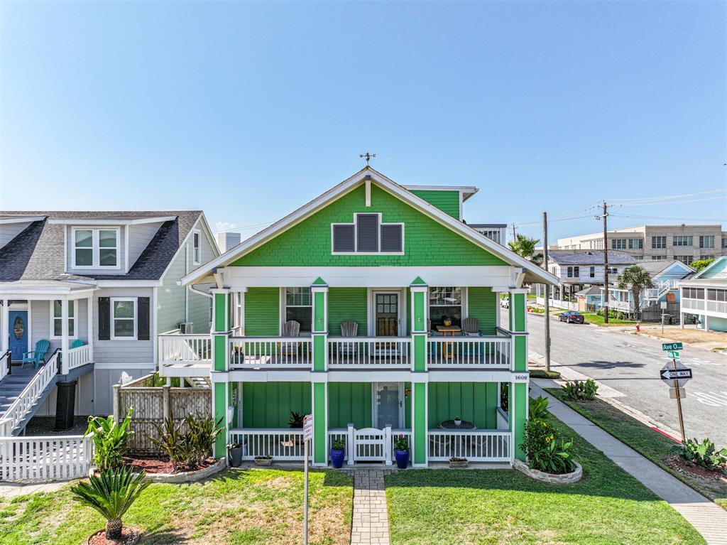 1602 Avenue O Unit Down, Galveston, TX 77550 Apartment for Rent in