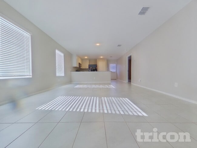Building Photo - 11827 Mancos Trl