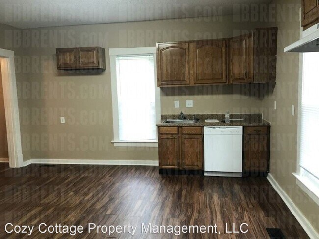 Foto del edificio - 2 br, 1 bath House - 100 Moore Street,