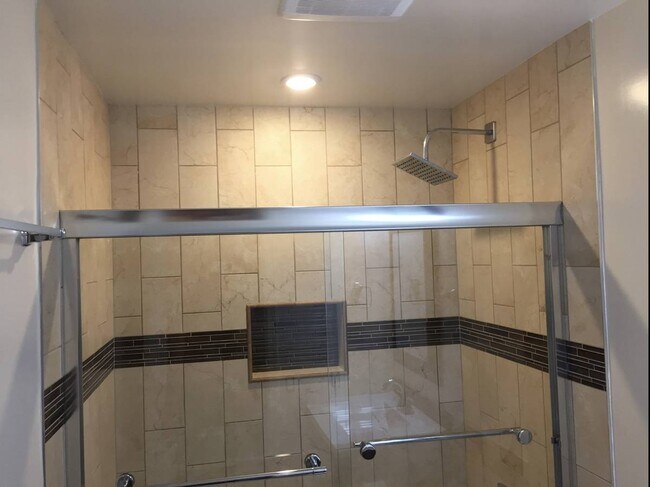 Building Photo - 3845 Hibiscus Cir
