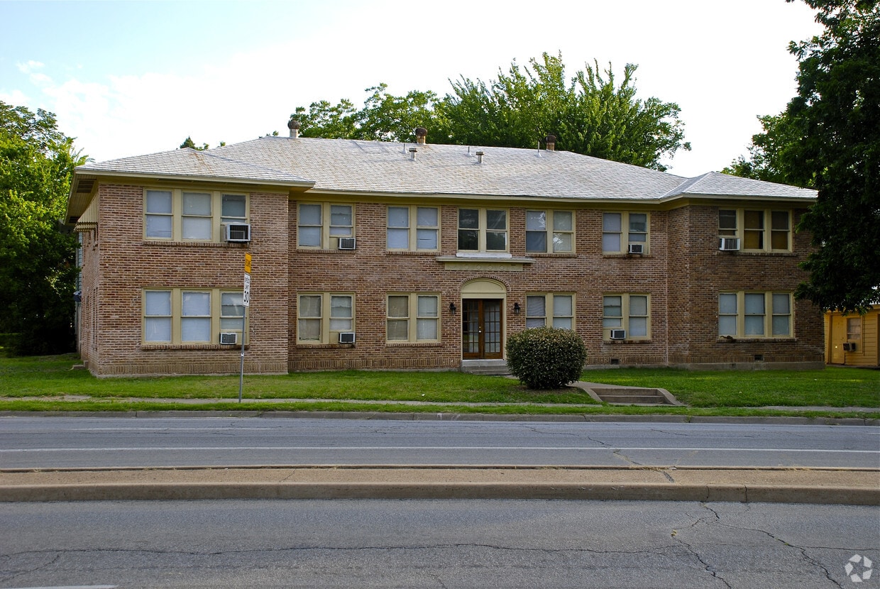 Building Photo - Windomere House