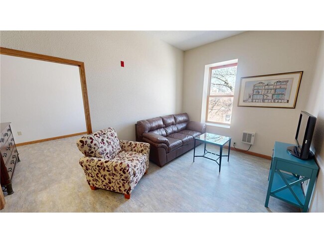 Foto del edificio - 542 Benson Ave SW