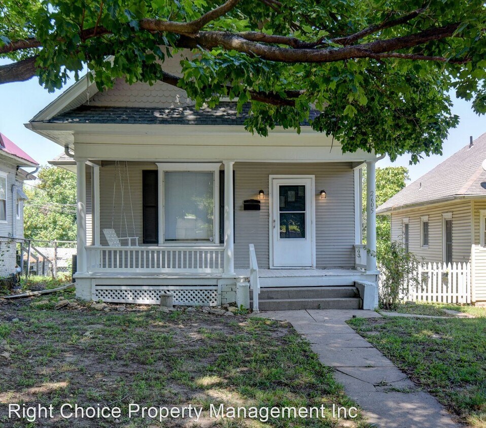 Foto principal - 4 br, 2 bath House - 2605 Duncan St