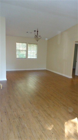 Building Photo - 2321 Tuscavilla Rd