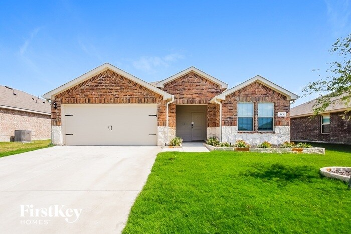 Primary Photo - 711 Meadow Creek Ln