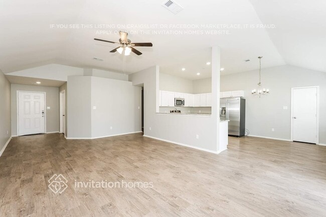 Building Photo - 409 Heritage Dr