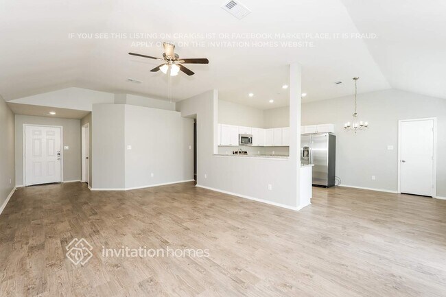 Foto del edificio - 409 Heritage Dr