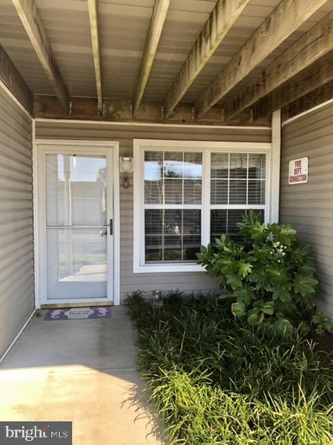 Building Photo - 37434 Pettinaro Dr