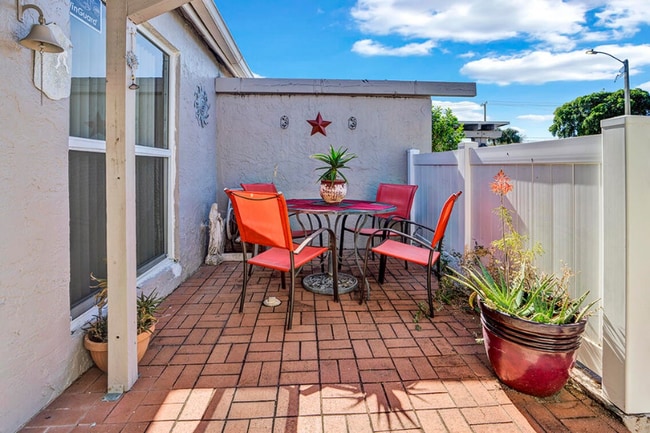 Photo - 6722 Moonlit Dr Townhome