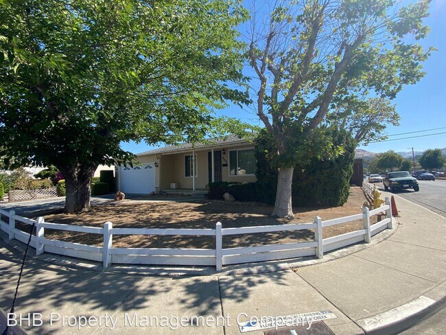 Building Photo - 3 br, 2 bath House - 908 Dorian Ct