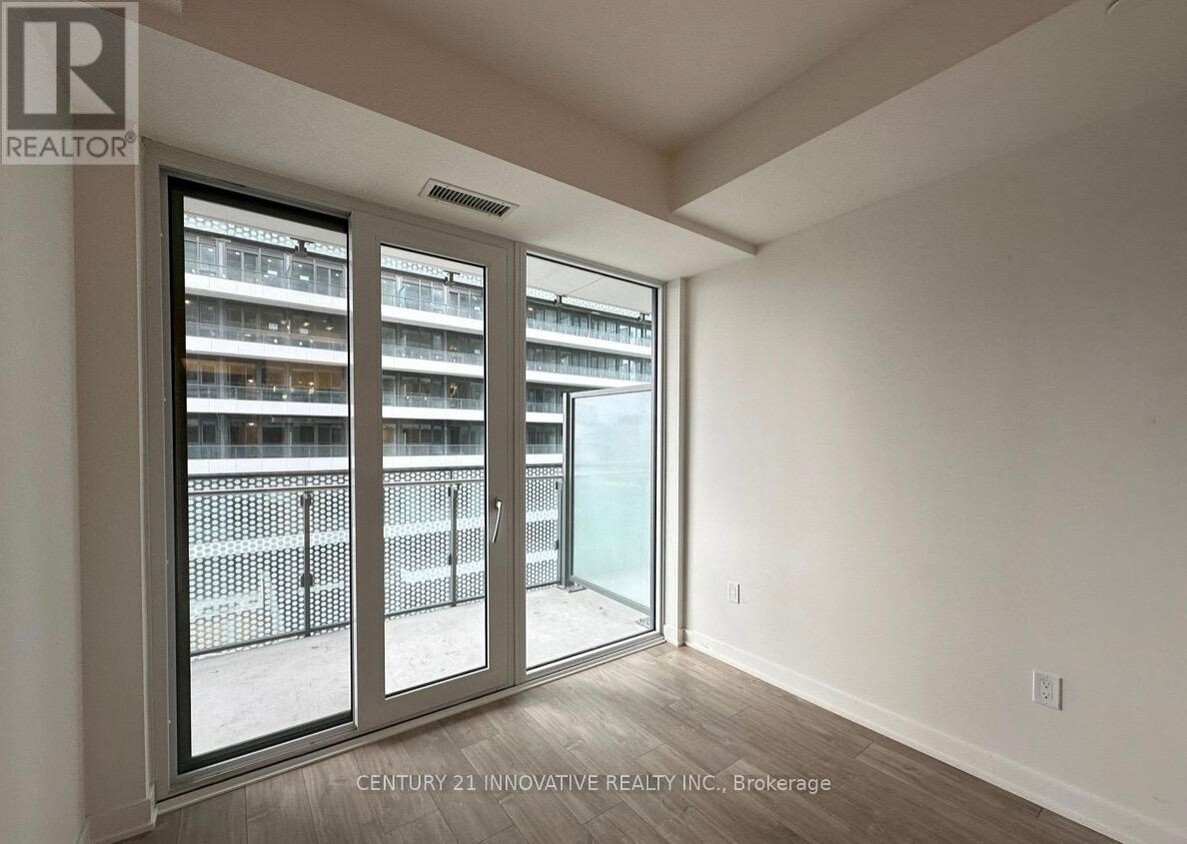 Photo principale - 135 Lower Sherbourne St