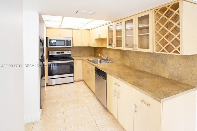 Building Photo - 14378 SW 96th Terrace