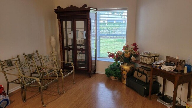 Foto del edificio - 1651 Oak Berry Cir