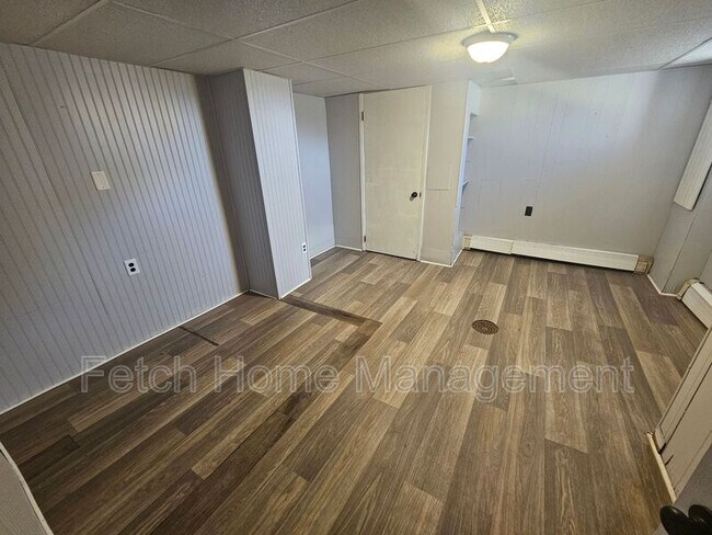 Foto del edificio - 143 N Albemarle St